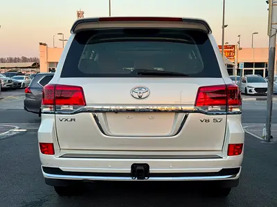 2016 Toyota LAND CRUISER — фото 4