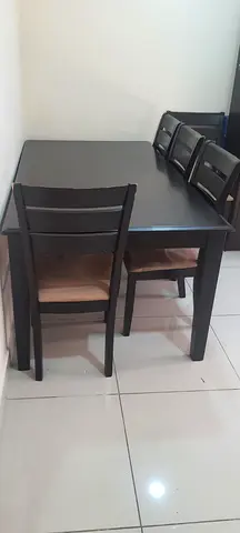 Dinning Table and chairs