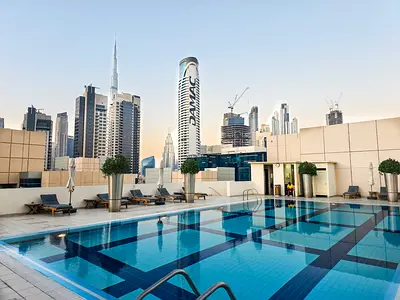باي سكوير بالقرب من دبي مول وبرج خليفة
