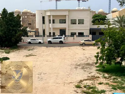 فيلا طابقين مجددة بالكامل تشطيب حديث ثلاث غرف بلكون خزائن بالحائط اربع حمامات غرفة خارجية موقع مميز فى الرفاعة للايجار السنوى