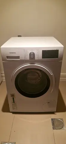 Siemens IQ 100 front load washing machine 8kg 1000rpm - good working condition