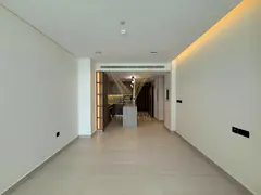 Bright Pool Facing Apartment - Kitchen Appliances