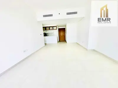 إطلالة على برج خليفة | شقة بغرفتي نوم | داون تاون فيوز II T1 | شرفة