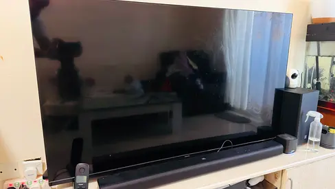 Philips 55” 4K Android Smart TV | Internal LCD Damage