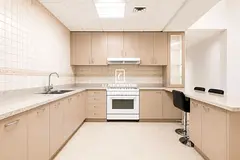 WELL MAINTAINED | SPACIOUS LAYOUT | PRIME LOCATION