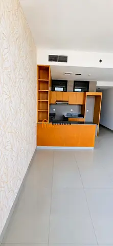 Studio apartment for annual rent in Al-Mamsha area!!