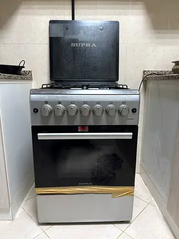 Supra freestanding gas cooker with oven - good working condition