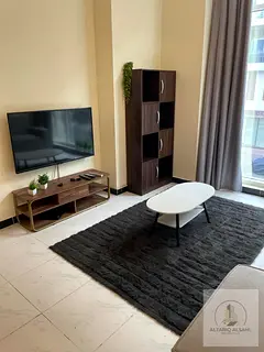 Furnished 1BR Apartment | Knightsbridge Court | Balcony &amp; Pool Access