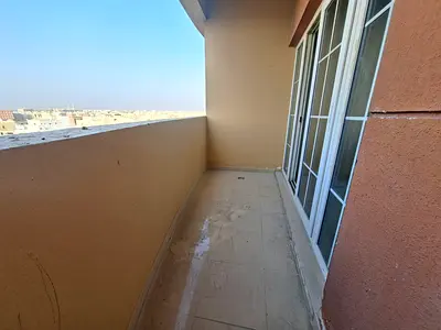 Very big luxury studio available near to Muwailah bus station