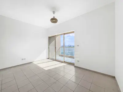 Vacant | Race Course View | High Floor | Must see