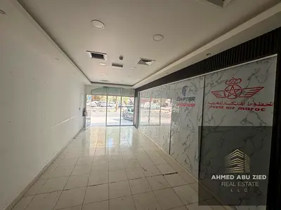 فرصة مميزة لبدء مشروعك الخاص في موقع استراتيجي وحيوي على شارع الملك فيصل بالنعيمية 2، أحد أكثر المناطق التجارية نشاطاً في عجمان، مما يضمن حركة عملاء م