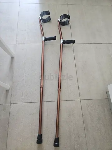 Adjustable Aluminium Underarm Crutches – Adult Size – Excellent Condition