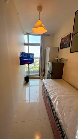 Spacious Partition with balcony Available in DSO with S-TV fridge none crowded ladies only