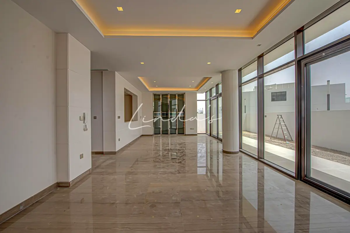 5BR Villa | Partially Furnished | Single Row