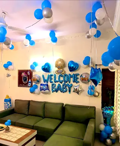Balloons decorations services Available