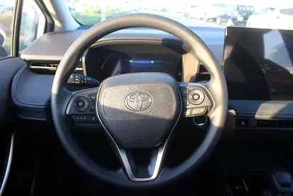2026 Toyota COROLLA — миниатюра 9