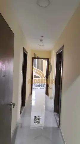 شقة غرفة وصالة للإيجار السنوي – الجرف 3، عجمان 🏡 فرصة مميزة للإيجار في منطقة الجرف 3 – عجمان استمتع بالسكن في شقة مريحة بتصميم عصري وموقع مميز قريب م