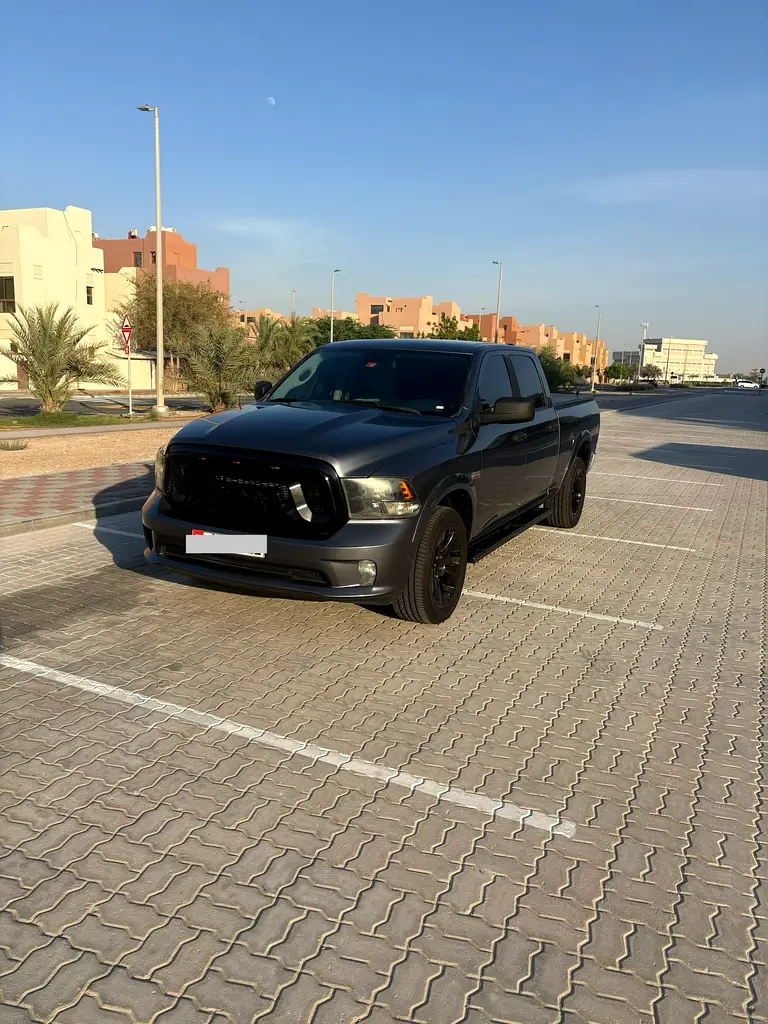 Dodge Ram 1500 2018 — photo 1 of 7
