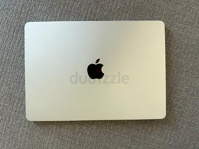 Macbook Air M4 256GB with box and charger