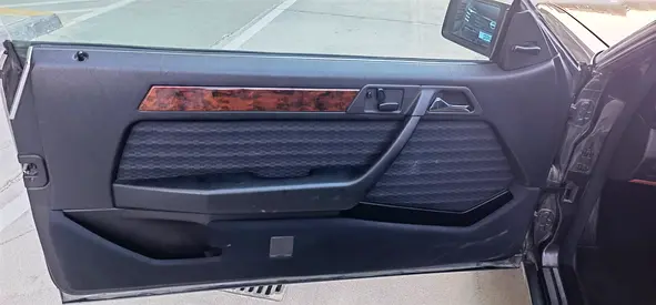 1991 Mercedes-BENZ E-CLASS — миниатюра 17