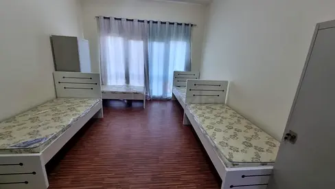 Bed Space available on Discovery garden street 2 building 27
