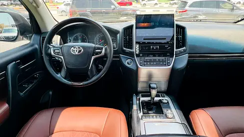 2019 Toyota LAND CRUISER — фото 12