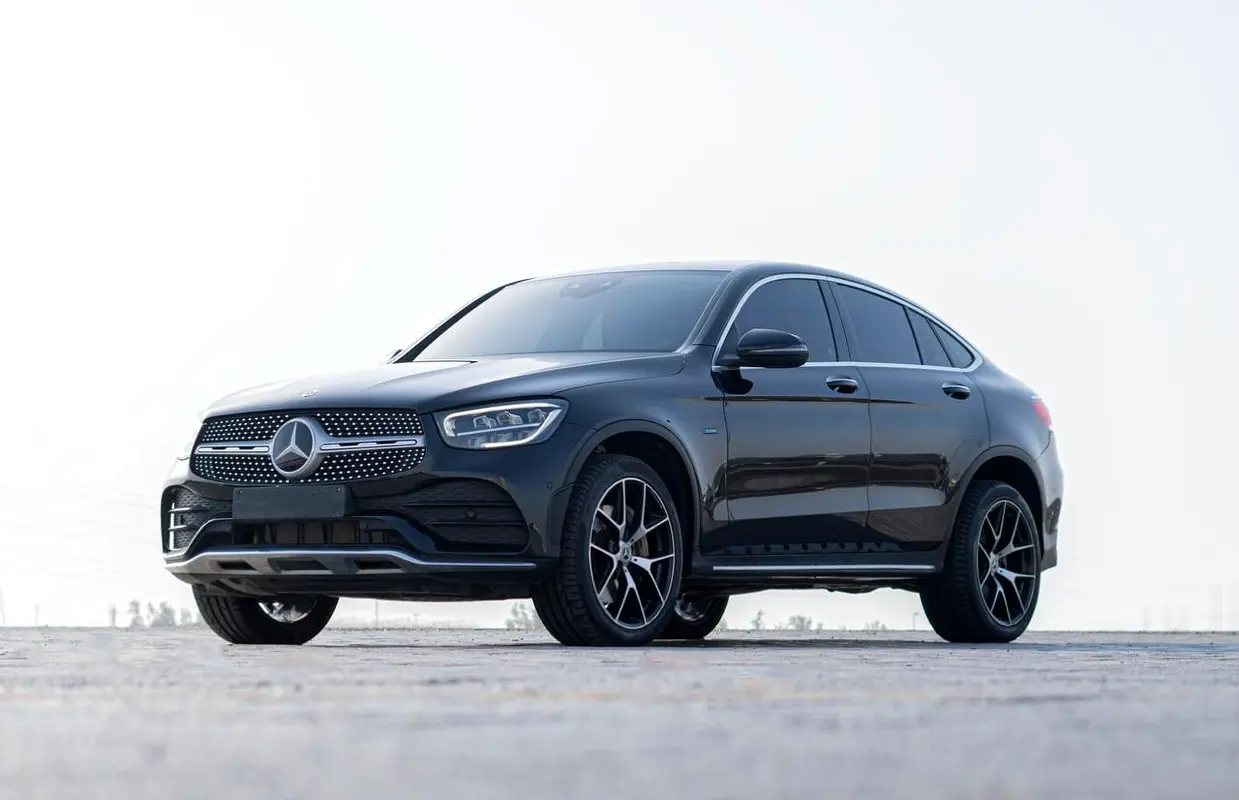 Mercedes-Benz GLC Coupe 2021 — photo 1 of 20