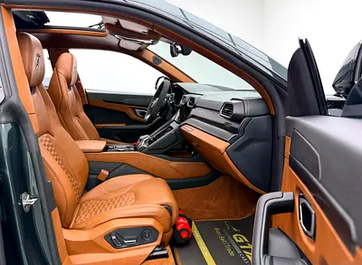 2022 Lamborghini URUS 缩略图 15