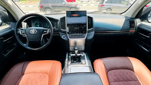 2019 Toyota LAND CRUISER — фото 14