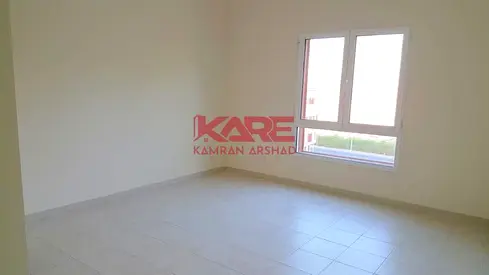 SPACIOUS 1 BR CLOSE TO METRO FOR RENT