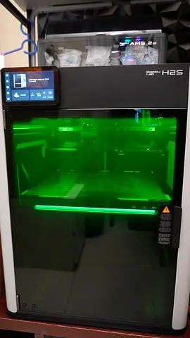 BAMBU LAB H2S with AMS PRO 2