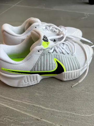 Nike Zoom GP Challenge Pro Hard-Court Tennis Shoes size 39 eu