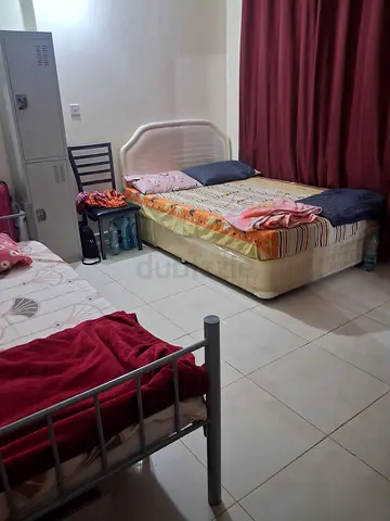 Ladies BED space Abu Dhabi Al Danah zone 1 , Abu Bakr Bin Al Ayach