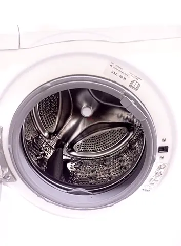 Clean  Silent LG 7kg Front Load Washer (Direct Drive)