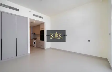 Best Deal | Fitted Kitchen | Spacious Unit