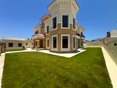 BRAND NEW-5 BR+MAID+DRIVER-READY TO MOVE