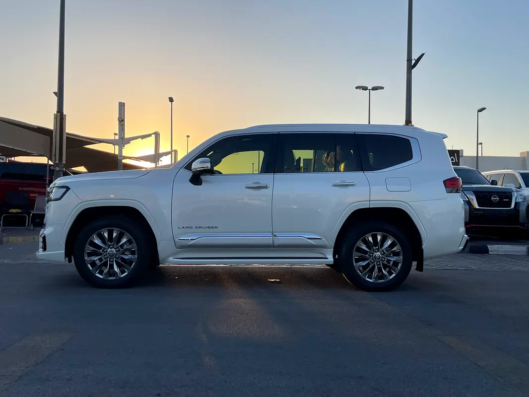 Toyota Land Cruiser 2025