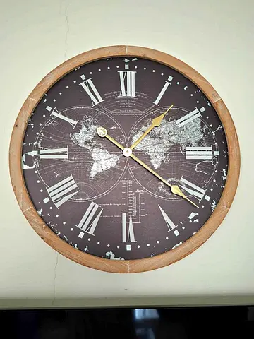 Beautiful clock from home center