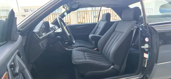 1991 Mercedes-BENZ E-CLASS — миниатюра 16