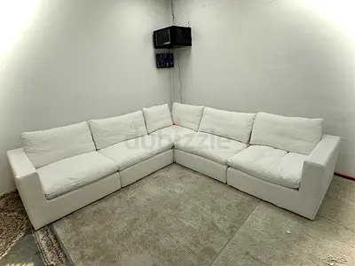 Like new condition ws living modular sofa