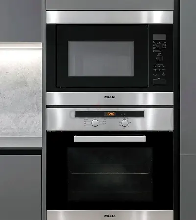 Miele Built-In Oven  Microwave Set – Made in Germany, Premium Kitchen Appliances, Excellent Conditi
