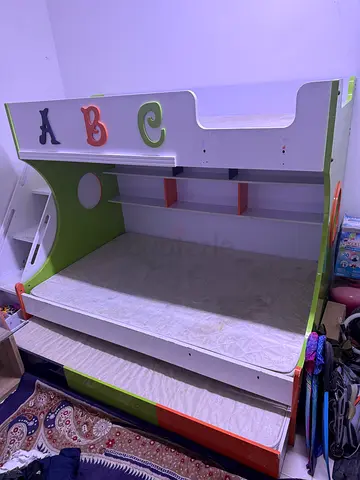 Childrens loft bunk bed with pull-out trundle and storage, good condition