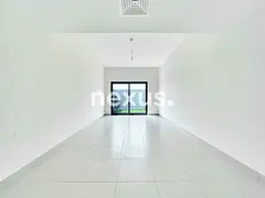 Maid Room | Spacious| Corner | Well Maintained