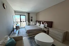 High Floor | Atlantis View | Four Cheques