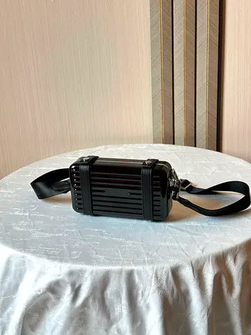Rimowa Messenger bag For Men’s