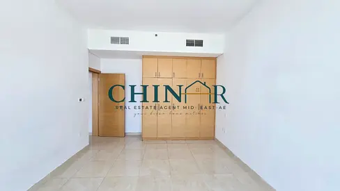 SEAVIEW |2 BEDROOMS | BUILT-IN CABINET | PARKING| CALL US TODAY!