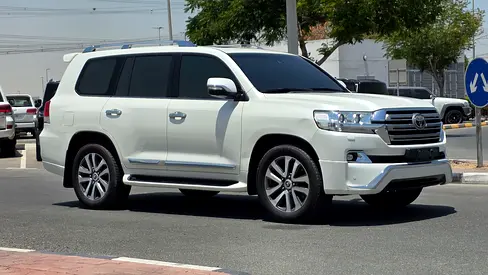 2016 TOYOTA LAND CRUISER VXR 5.7 V8 | GCC SPEC | MINT CONDITION