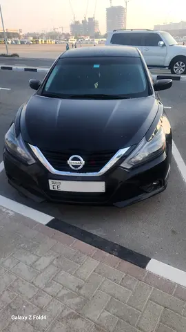 Nissan Altima SV 2017 - American Specs - Excellent Condition