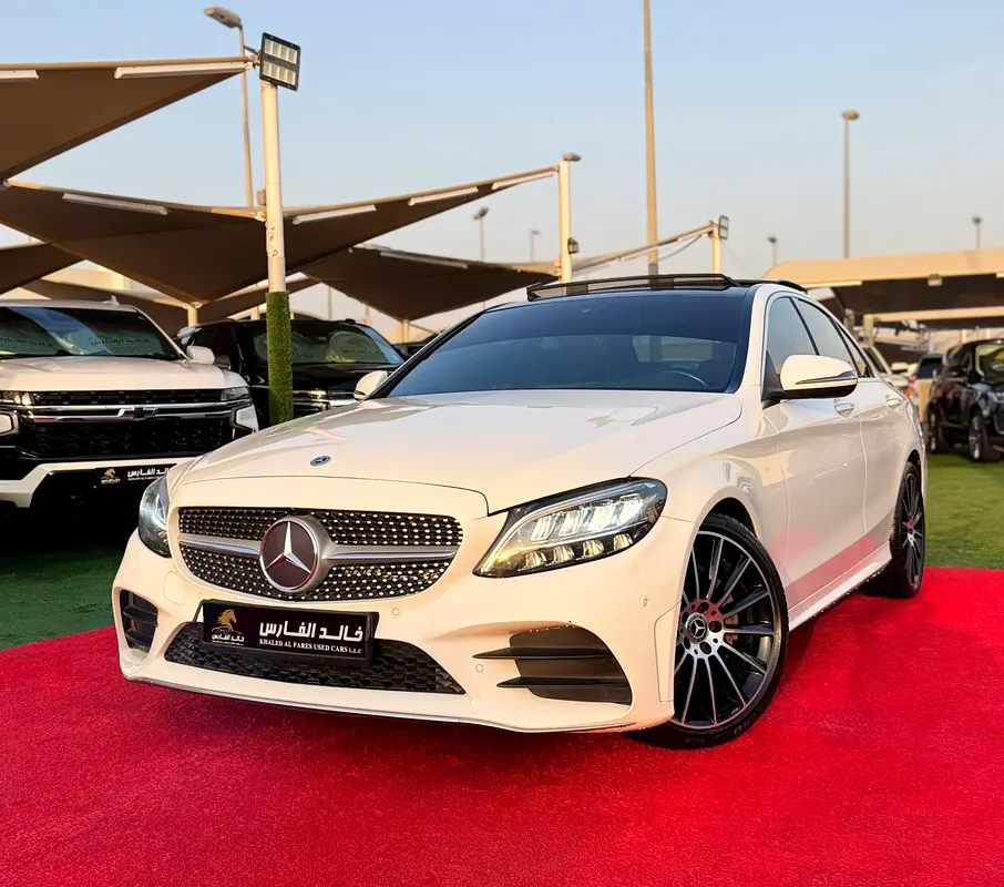 Mercedes-Benz C-Class 2020 — photo 1 of 15