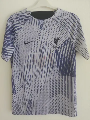 Authentic Nike liverpool 23/24 training shirt. Removed sponsor logo
